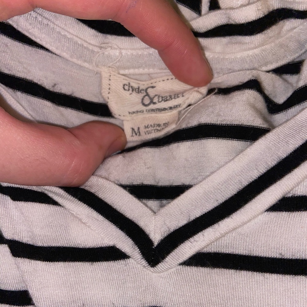 Black and White Striped Tee with Knot Detail - Picture 3 of 3